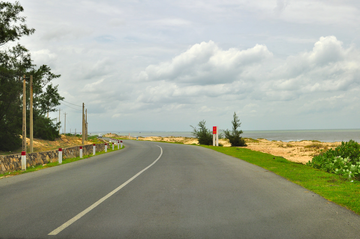 Cung đường biển Long Hải-Lagi